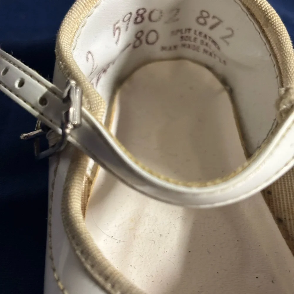 Vintage Ivory Kids Dress Shoes‎ with Strap